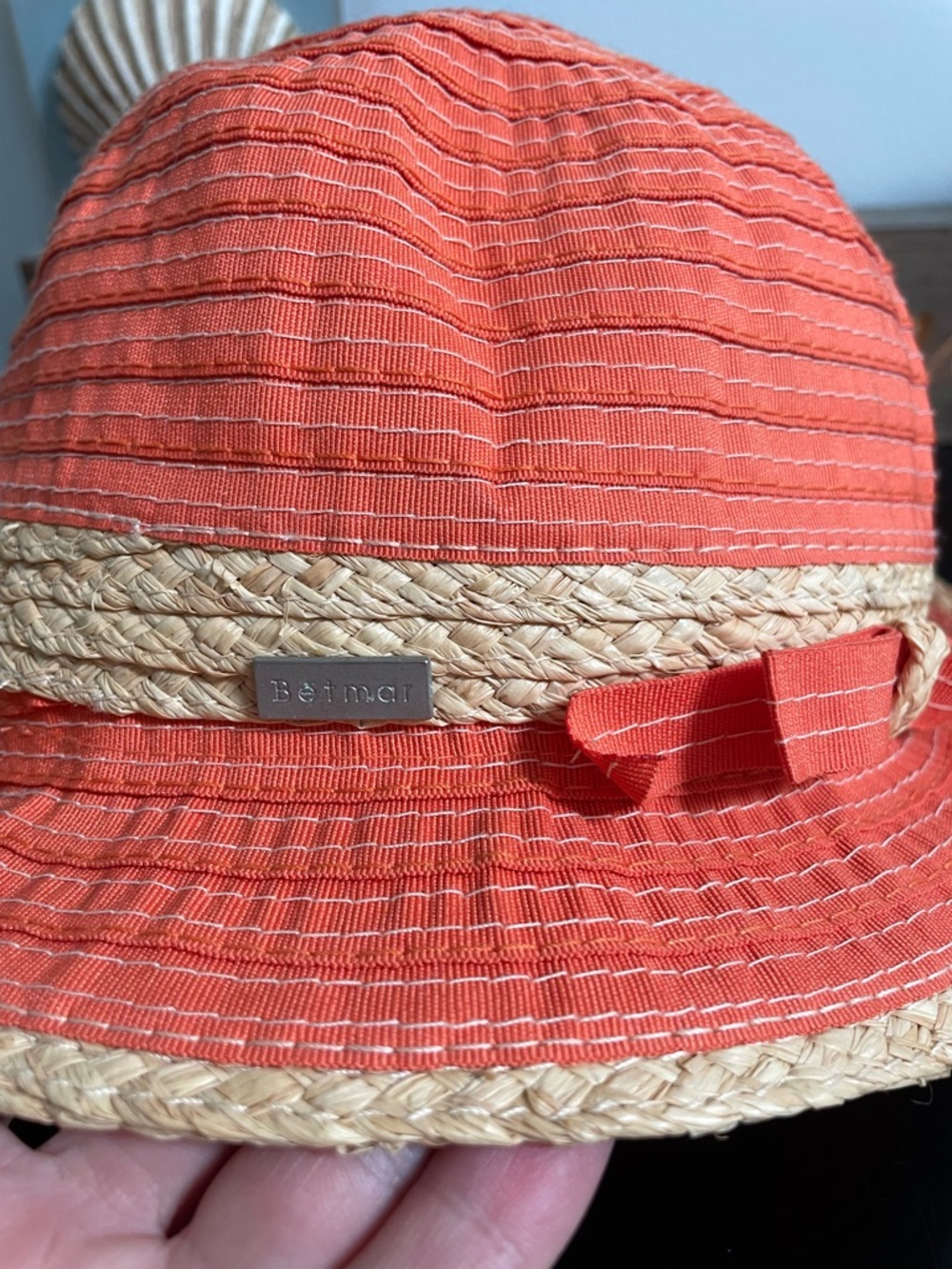 Betmar bucket hat orange